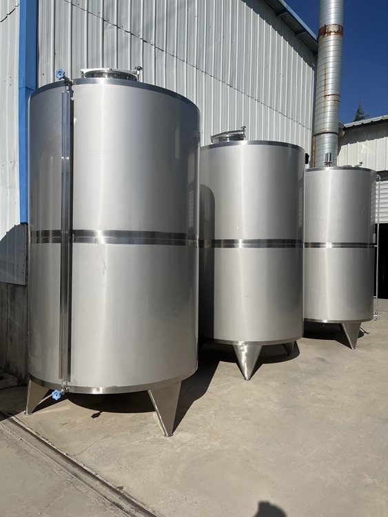 郑州无菌水箱厂家_10立方不锈钢无菌水箱